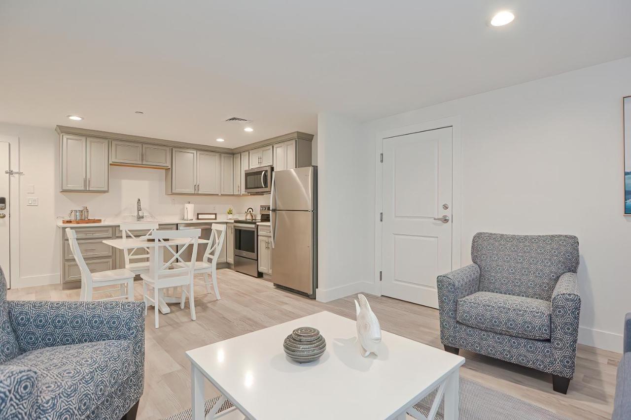 Downtown Plymouth Waterfront Luxury Condos Exterior foto