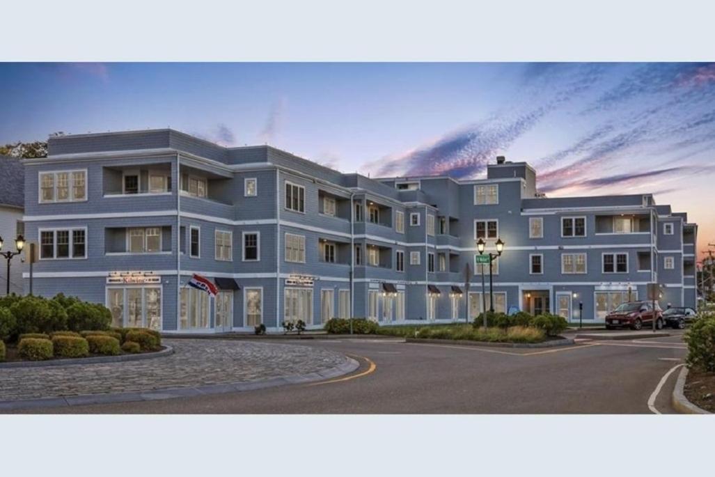 Downtown Plymouth Waterfront Luxury Condos Exterior foto